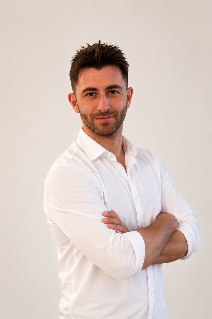 Dr. Sás Valentin